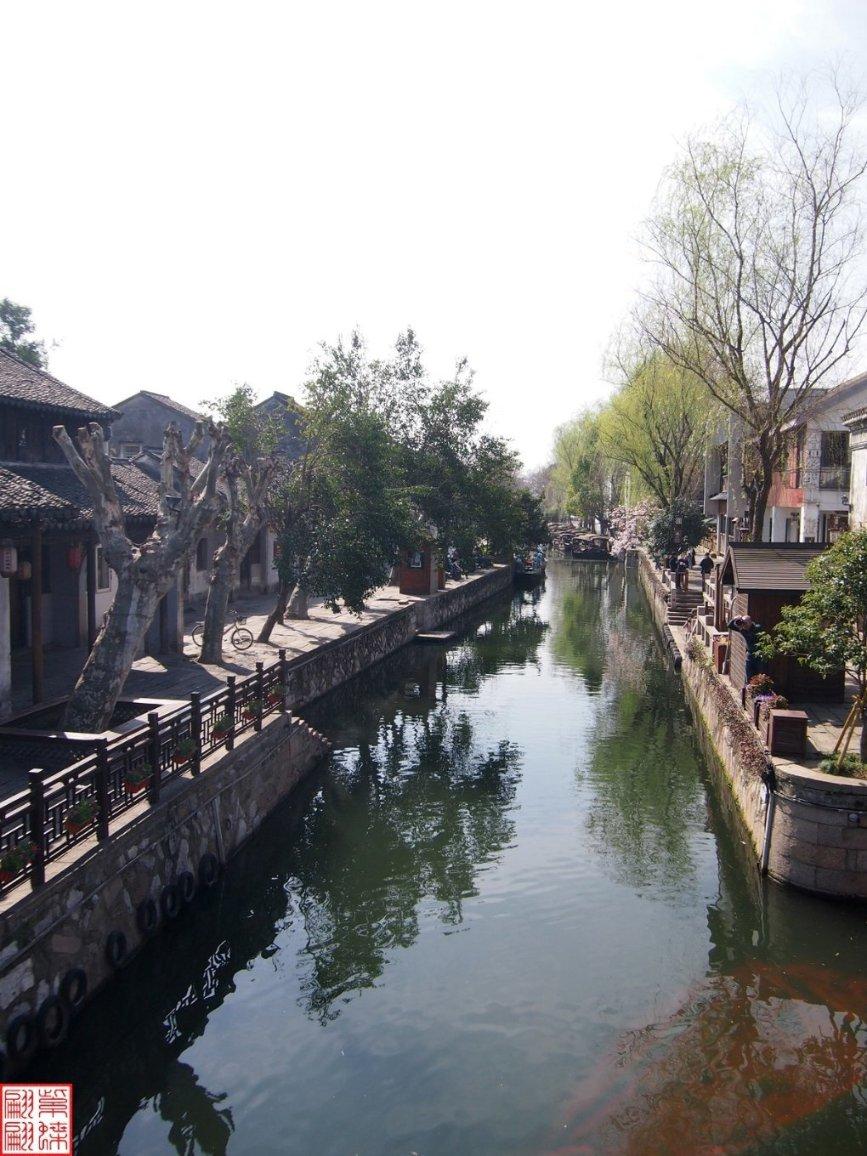 买家具的时候，是买贵的还是便宜的？为什么？